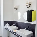 Domaine De La Bedosse 4* Alès