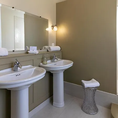 Domaine De La Bedosse 4*
