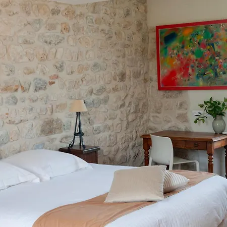 Maison d'hôtes Domaine De La Bedosse 4*
